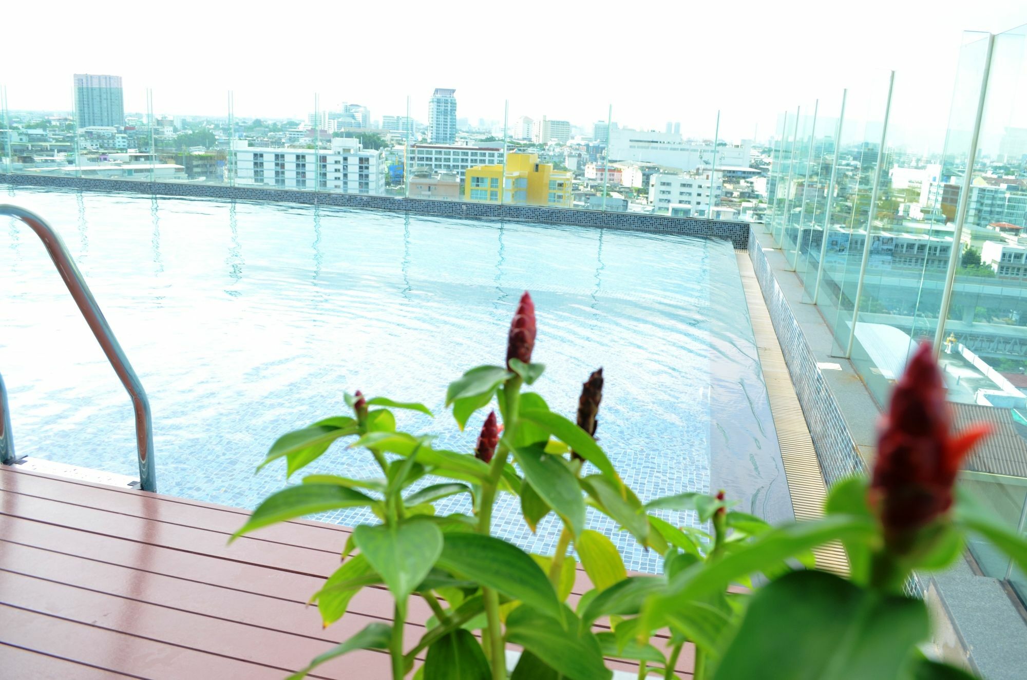 Wooden Suites Bangkok Extérieur photo