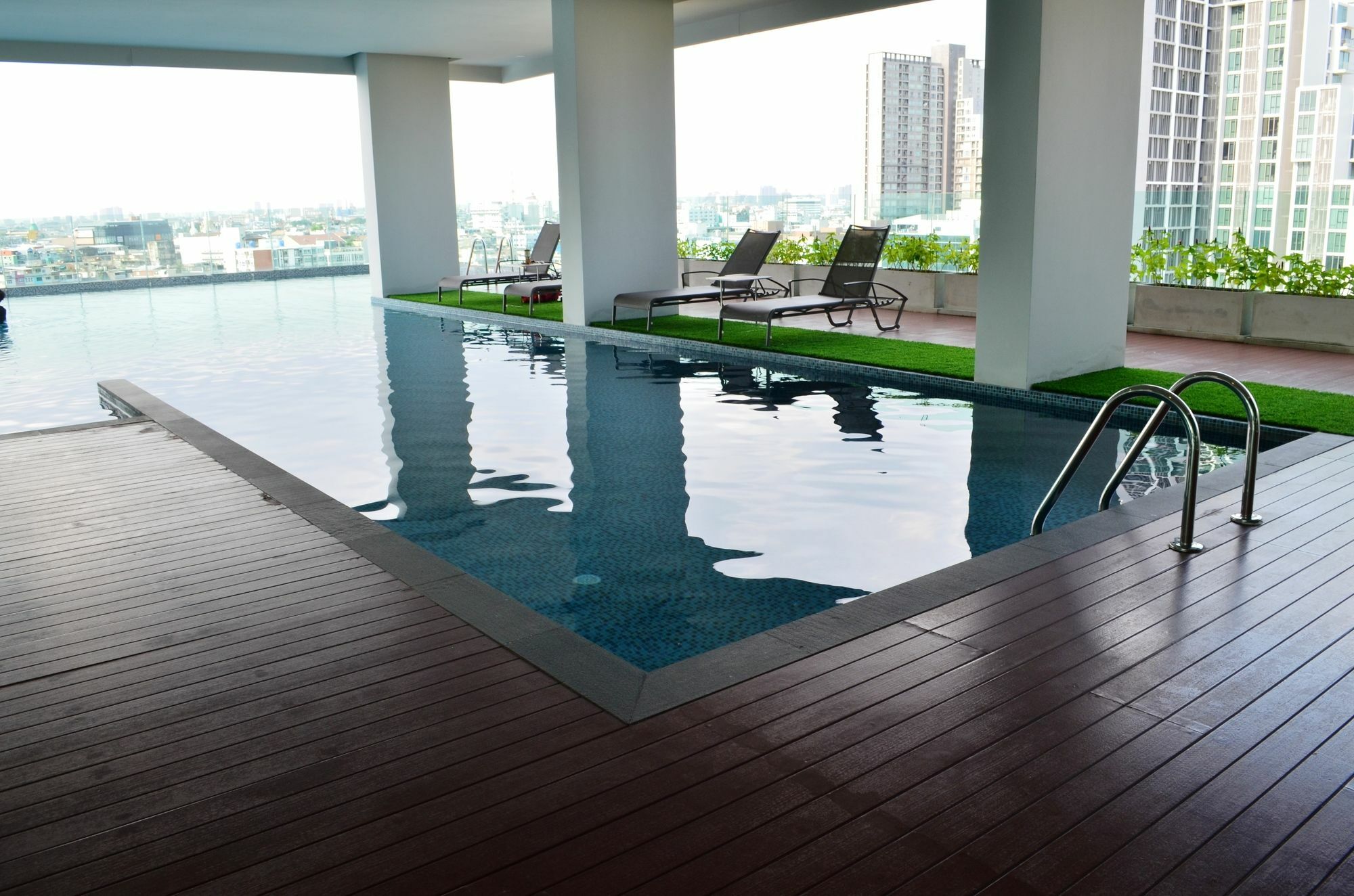 Wooden Suites Bangkok Extérieur photo