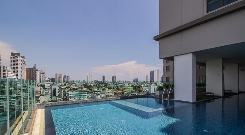 Wooden Suites Bangkok Extérieur photo